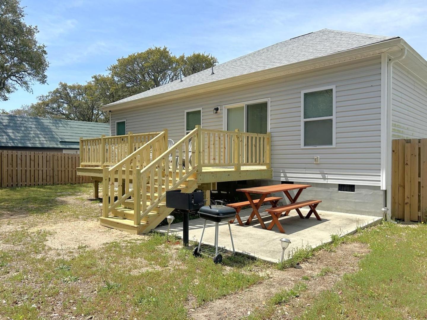 Vila Shrimp On The Barbee Oak Island Exteriér fotografie